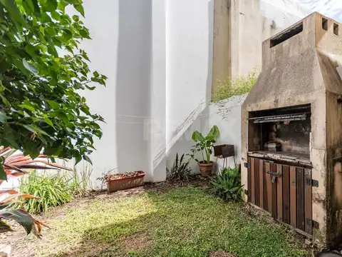 Depto Tipo Casa en Venta de 4 ambientes