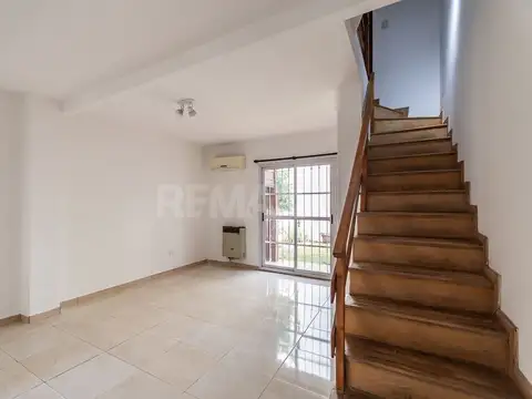 Depto Tipo Casa en Venta de 3 dormitorios