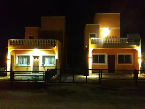 Depto Tipo Casa 5 ambientes con 2 baños