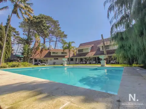 Casa en Alquiler Temporal de 6 dormitorios