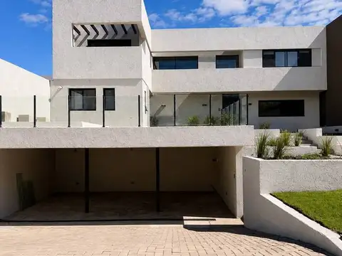 Casa en alquiler santina norte