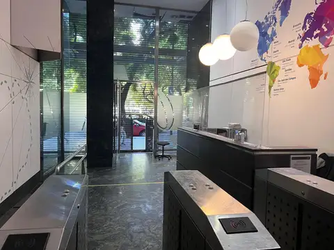 Oficina Monoambiente con 4 baños