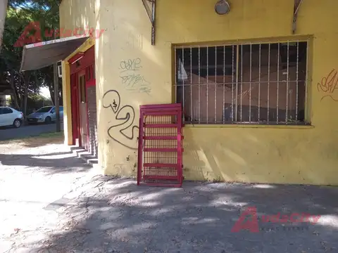Local en Venta 50 años