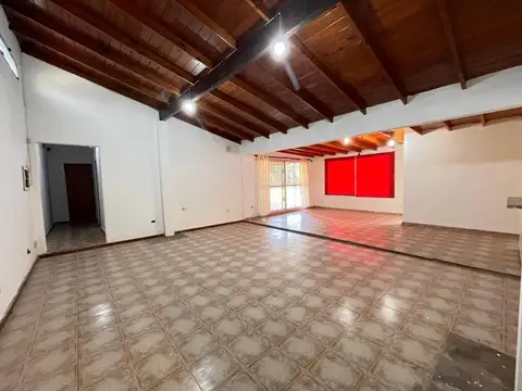 EXCELENTE QUINTA EN LOMA VERDE