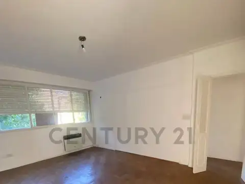 Departamento 5 ambientes con 1 baño