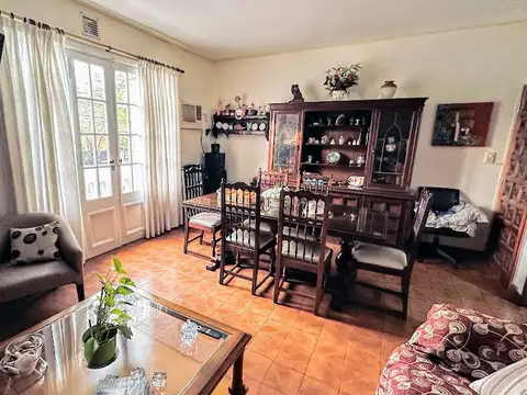Depto Tipo Casa en Venta 60 años
