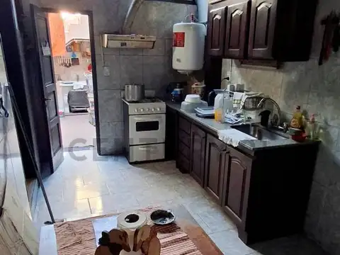 Departamento 5 ambientes con 1 baño