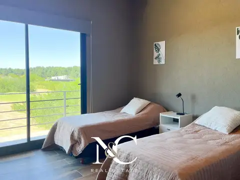 Casa en Venta en Costa Esmeralda, USD 390.000
