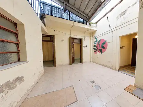Depto Tipo Casa 3 ambientes con 2 baños