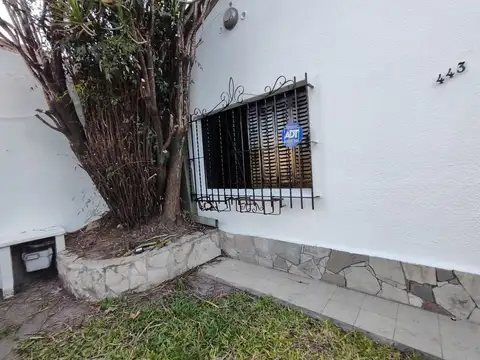 Casa en Venta en Temperley, USD 220.000