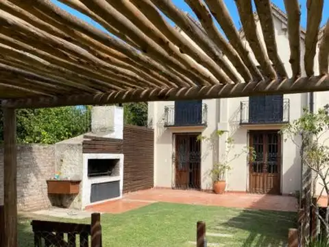 Casa en Alquiler en La Florida, $ 800.000