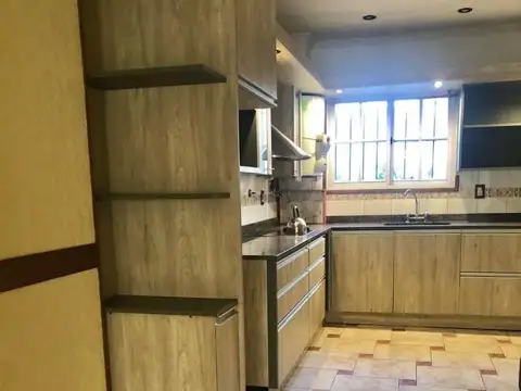 Depto Tipo Casa en Venta de 3 ambientes