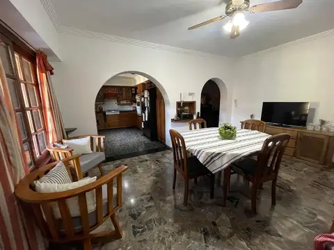 Chaco 300