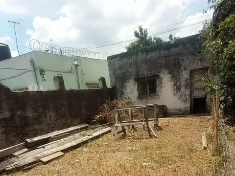 venta de terreno con construcción a demoler