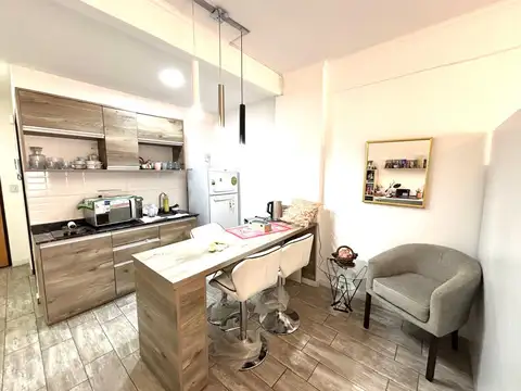 Venta monoambiente con SUM, parrilla y laundry