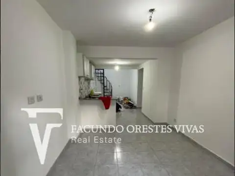 Depto Tipo Casa 3 ambientes con 1 baño