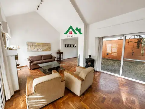Casa en venta en Valle del Cerro – 3 dormitorios en una sola planta con cochera y patio