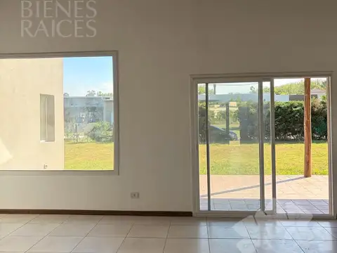 Casa en Venta en San Matias, USD 214.000
