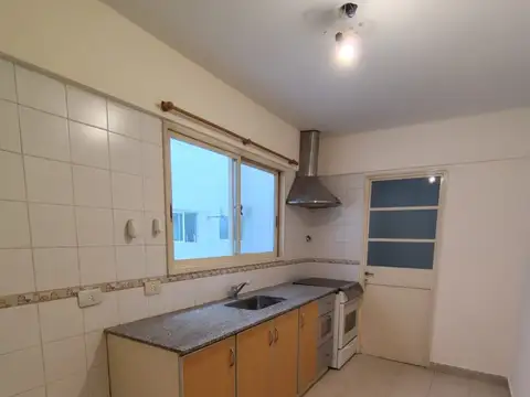 Departamento en Venta en Villa del Parque, USD 159.000