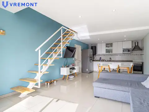 Depto Tipo Casa en Venta 8 años