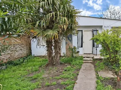PH 3 AMB. VENTA EN BOSQUE GRANDE AMPLIO CON PATIO 