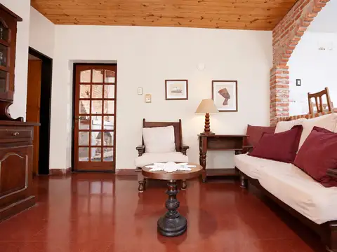 Casa en Venta en Manuel B Gonnet, USD 150.000
