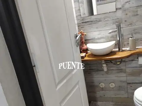 Depto Tipo Casa en Venta con 1 cocheras
