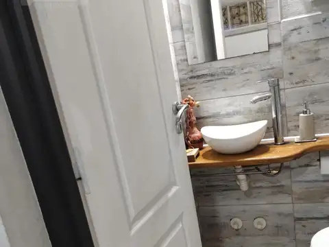 Depto Tipo Casa en Venta con 1 cocheras