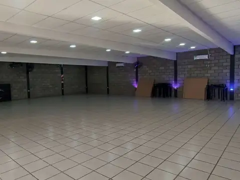 Casa en Venta al Oeste