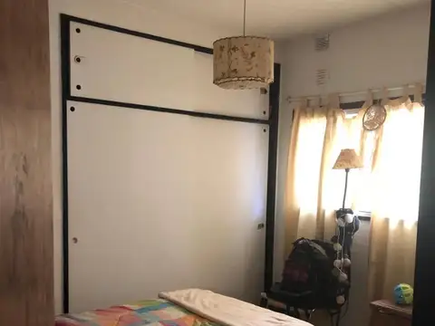 CASA EN VENTA BARRIO ROBLES DEL MONARCA. LA LONJA. PILAR