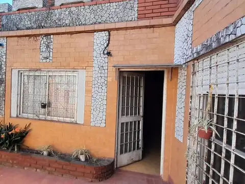 Casa en Venta en Billinghurst, USD 85.000