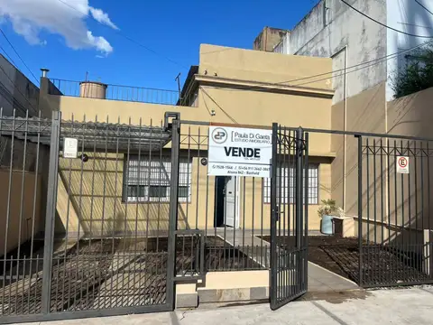 PH en venta c/ cochera en Remedios de Escalada