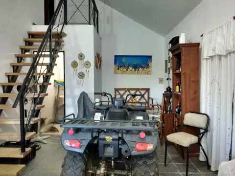Casa 5 ambientes con 3 baños