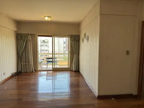Departamento en Venta en Flores, USD 165.000