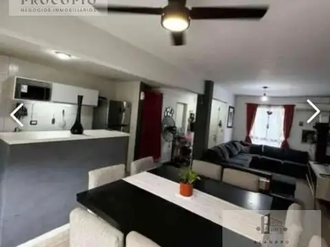 Depto Tipo Casa en Venta en Castelar Sur, USD 75.000
