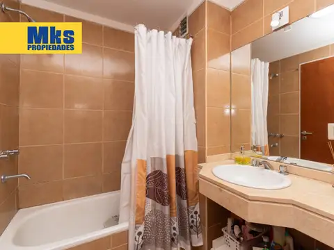Olavarria y Montes de Oca. Departamento Moderno en venta 3 ambientes con Balcón
