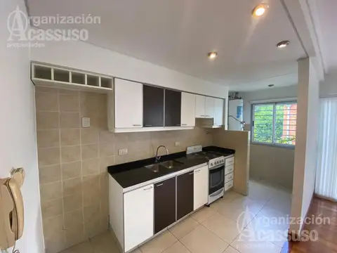 Departamento en Venta en San Isidro Vias / Rolon, USD 145.000