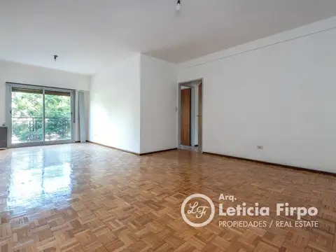 Departamento al frente con balcon, amplios ambientes, excelente zona.
