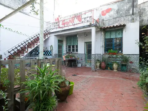 VENTA CASA 5 AMB. PATIO TERRAZA BARRACAS