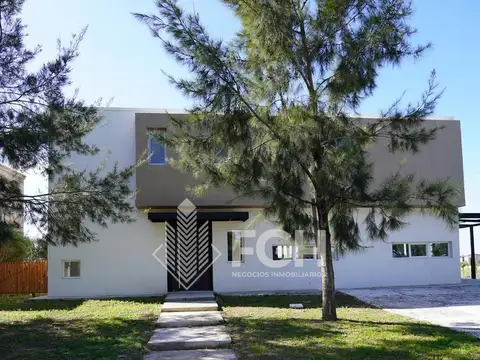 Casa en El Canton - Norte