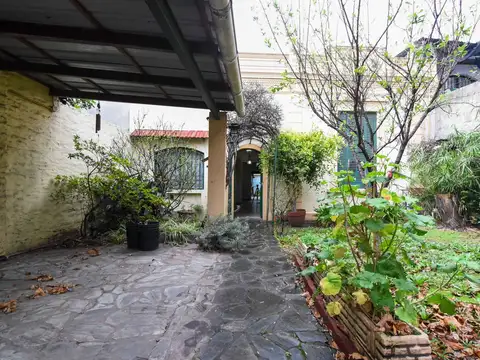Lote 251 m2 ideal depósito. Varios usos. Ciudadela
