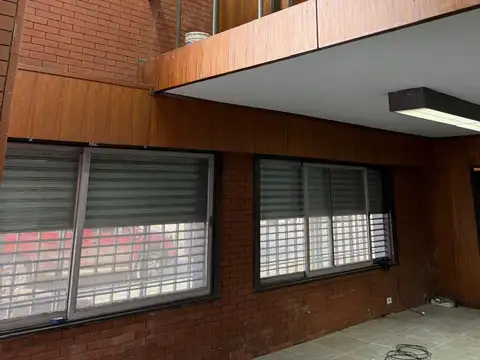 Galpon en Alquiler en Pompeya, USD 8.900.000