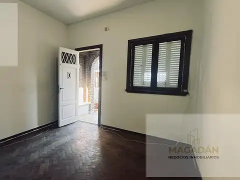 Depto Tipo Casa en Alquiler de 3 ambientes