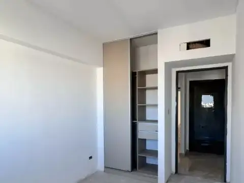 Departamento en Venta en Villa Luro, USD 135.000