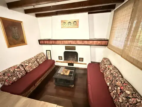 Casa 3 ambientes con 2 baños