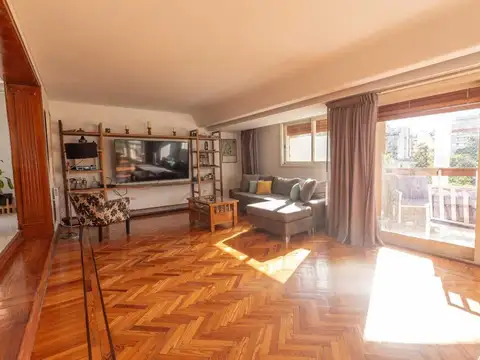 Departamento en Venta de 5 dormitorios