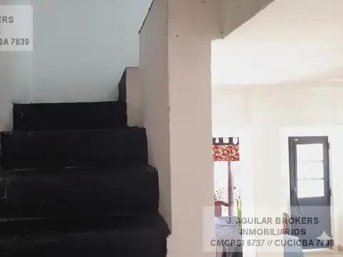 Duplex Interno en Villa Luzuriaga