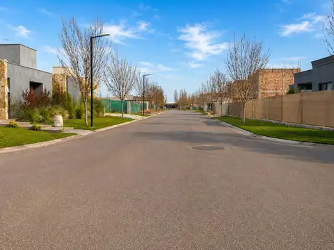 Terreno de 500 m² en venta en Lar de Vieytes 3 | Seguridad 24 hs y amenities