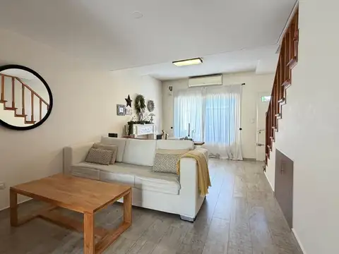 Casa en Venta en Olivos, USD 254.000