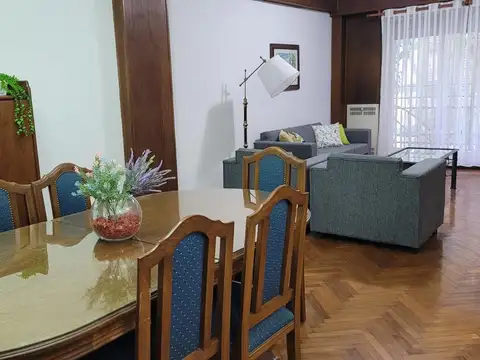 Departamento 4 ambientes con 2 baños